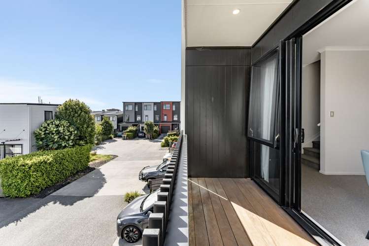 5 William Stratton Lane Hobsonville Point_12