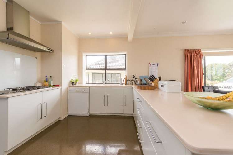 43 Crosland Road South Head_11