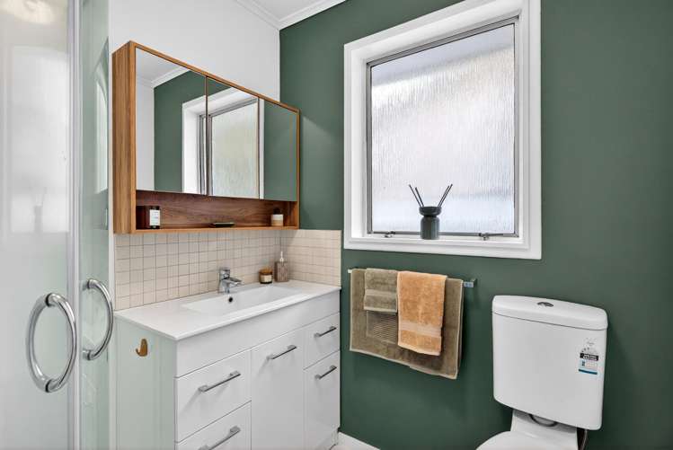 4A Cedar Street Maungaraki_10