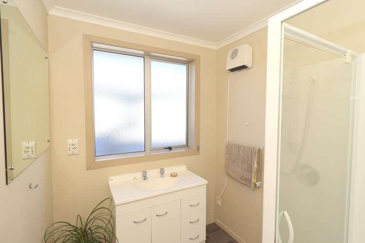 56 Weka Street Waikiwi_13