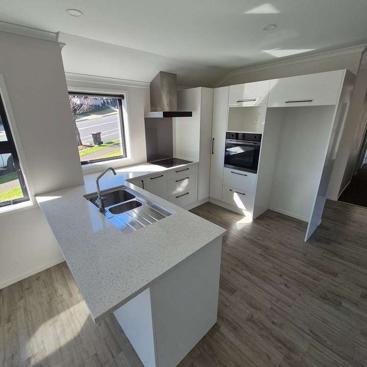 310 Lakes Boulevard Pyes Pa_3