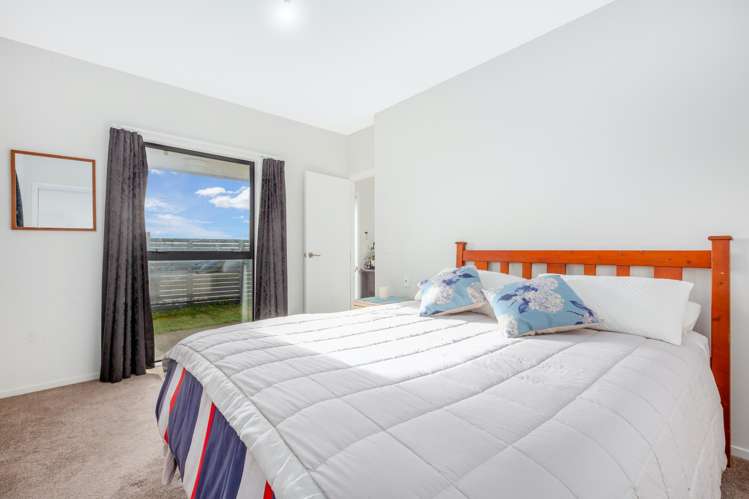 32 Tea Tree Lane Woodridge_14