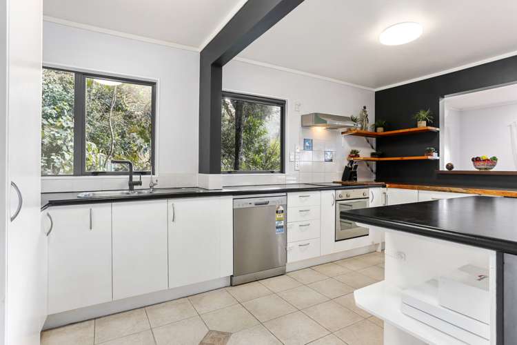 30 Wood Bay Road Titirangi_13