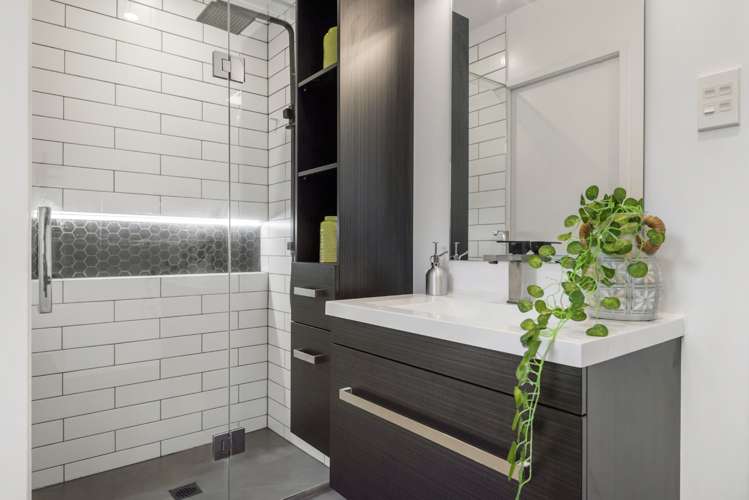 1/649 Beach Road Rothesay Bay_14