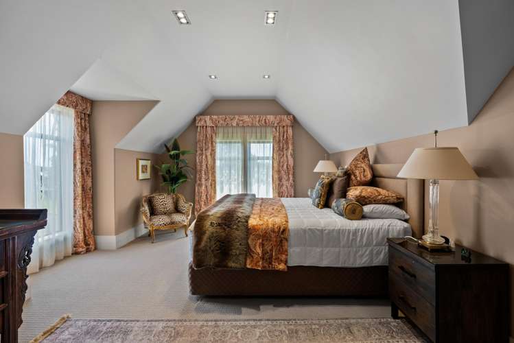 16 Conifer Grove Te Kamo_14