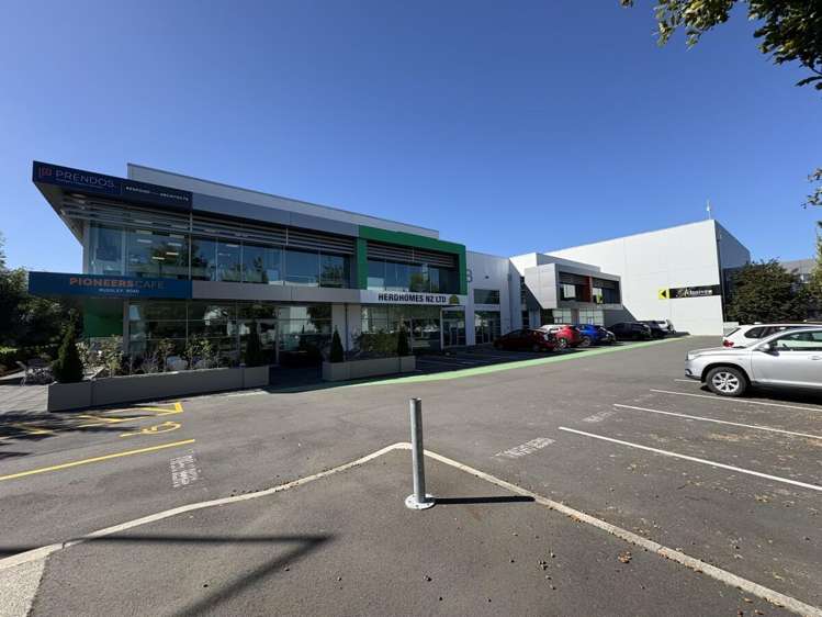 92 Russley Road Russley_9