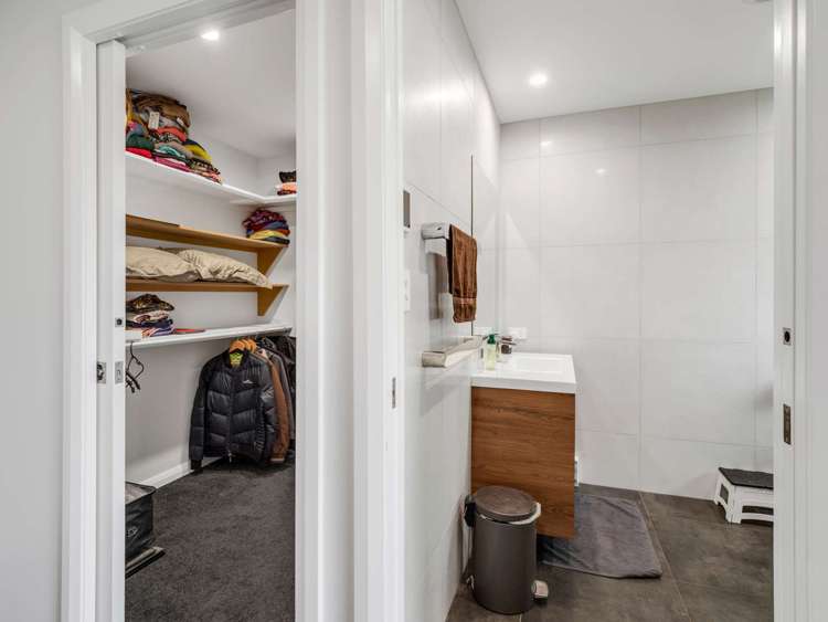 44 Freedom Drive Kelvin Grove_19