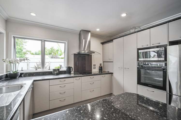 66 Flaxmere Avenue Flaxmere_2