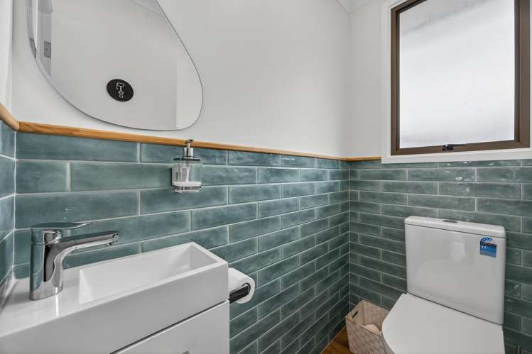 37 Botany Road Botany Downs_14