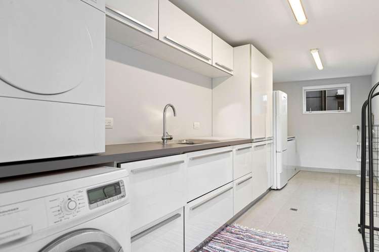 88 Hensman Road Queenstown_14