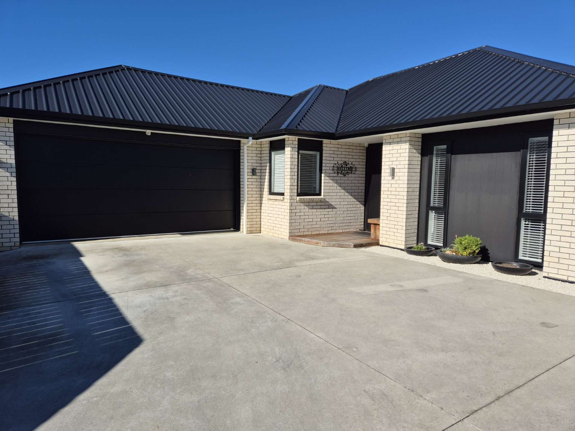 29 Inuwai Street Glenview_0