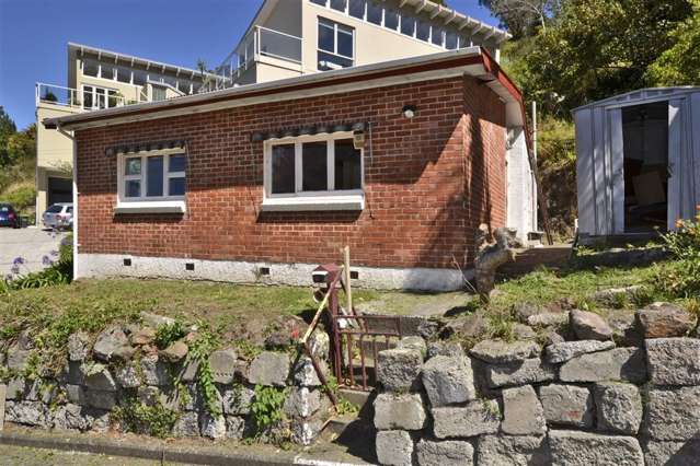 47 Hawkhurst Road Lyttelton_1