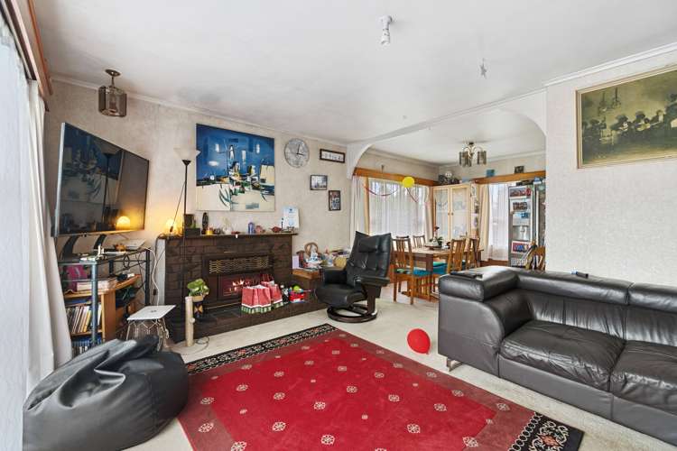 64 Wedgwood Avenue Mangere East_11