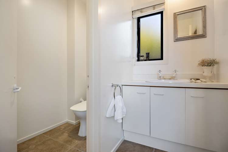 5/140 Office Road Merivale_12