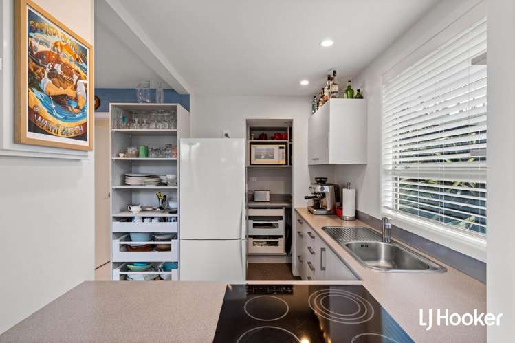 64 Beach Road Waihi Beach_6