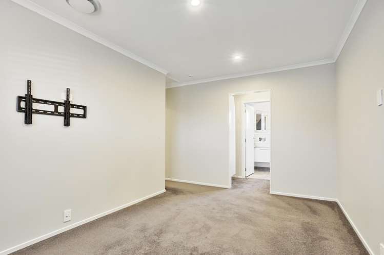 2/6 Timbertop Lane Saint Martins_16