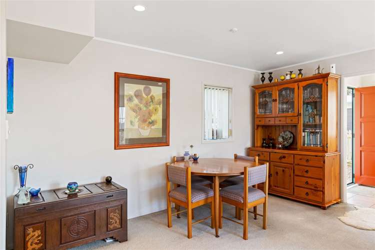 11/485 Don Buck Road Massey_11