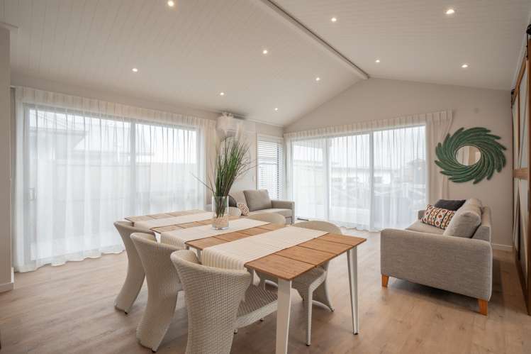 38 Makomako Crescent Wharewaka_1
