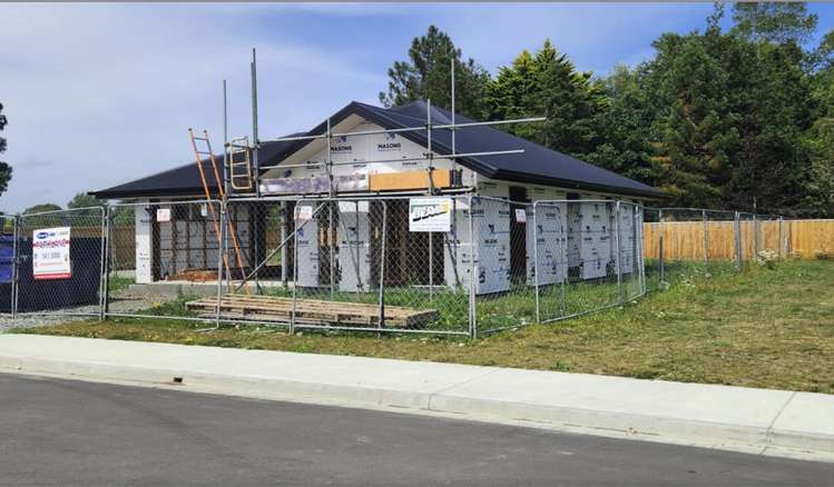 24 Derbridge Street_0