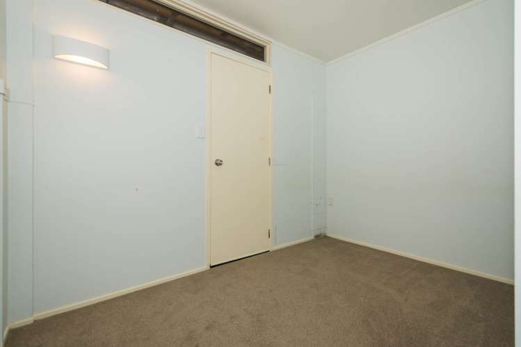 13 Malters Place Browns Bay_17
