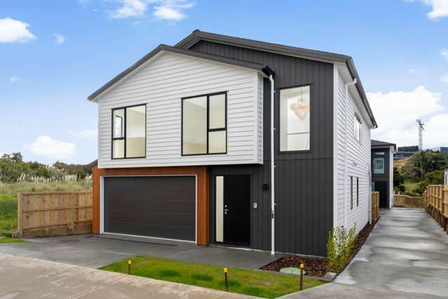 Brand New Family Residence in Silverdale