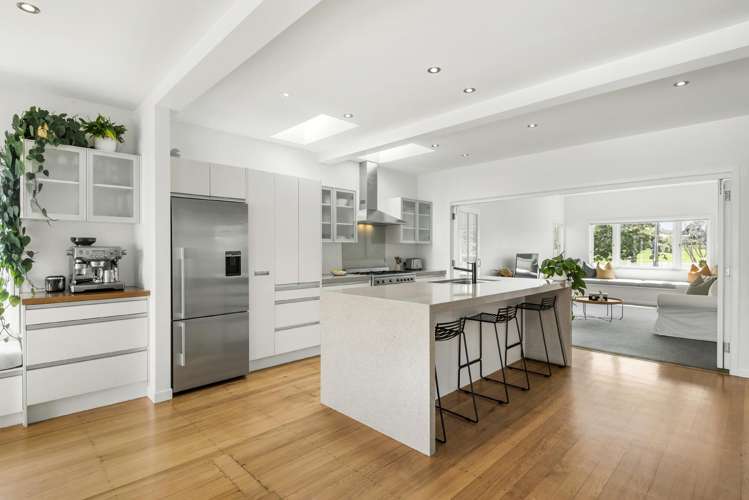 165 Vauxhall Road Narrow Neck_8