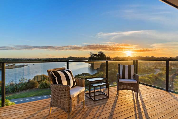 6 Emerald Avenue Karaka_9
