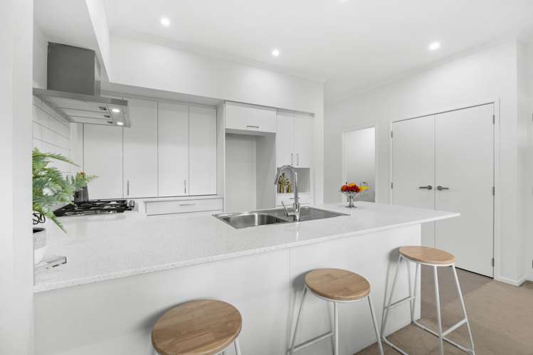 7 Pukewhero Rise Westgate_6