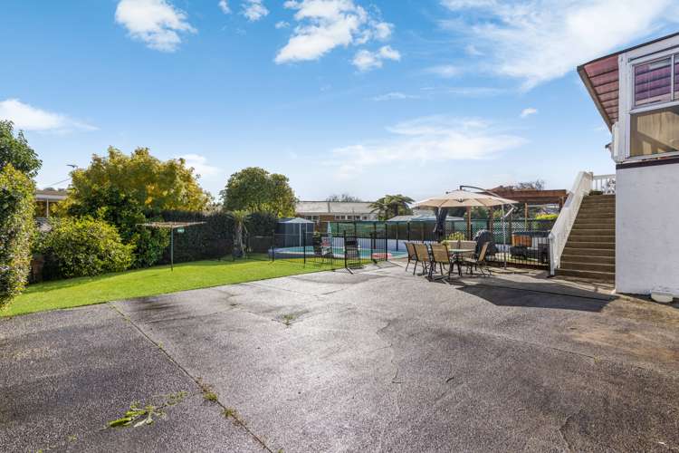 77 Clark Road Pahurehure_17