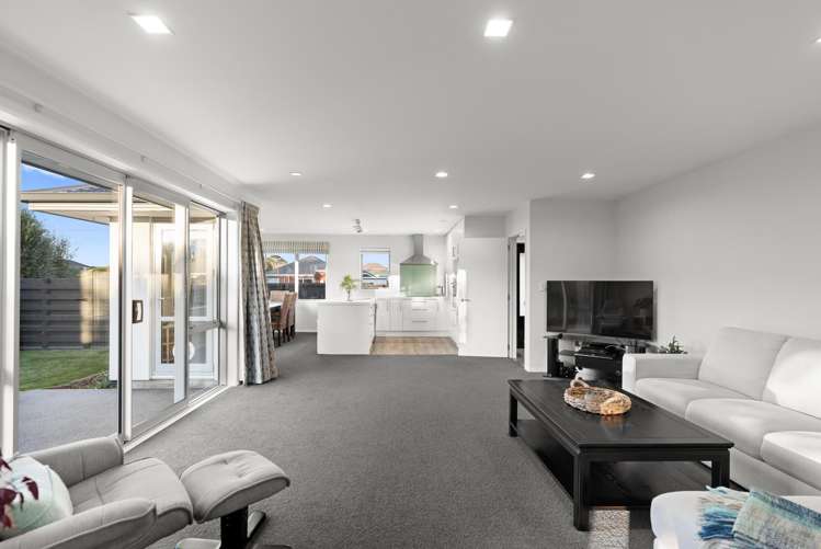 45 Bassett Street Burwood_7