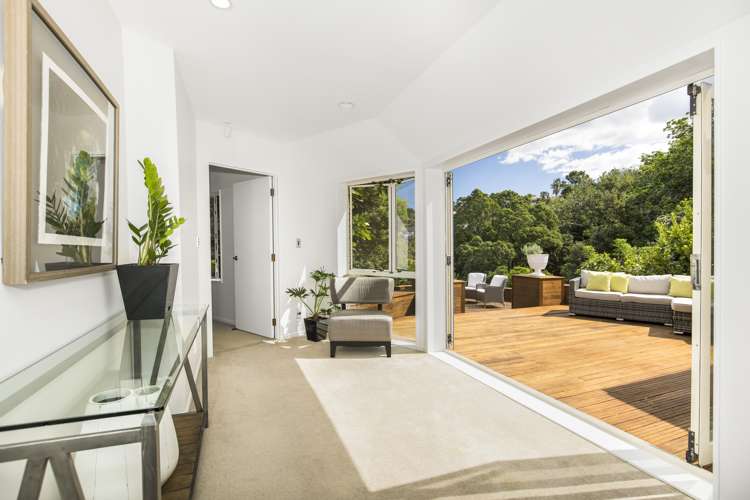 245b Hill Road The Gardens_28