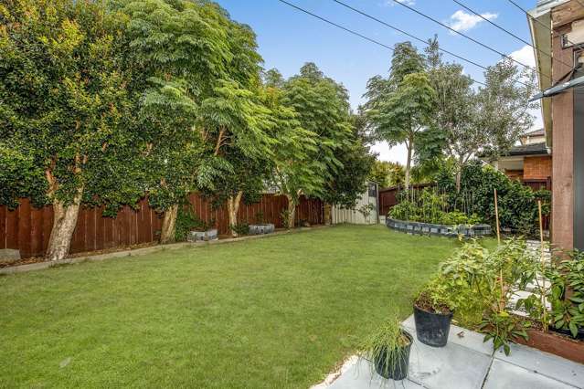 21 Janway Avenue Flat Bush_3