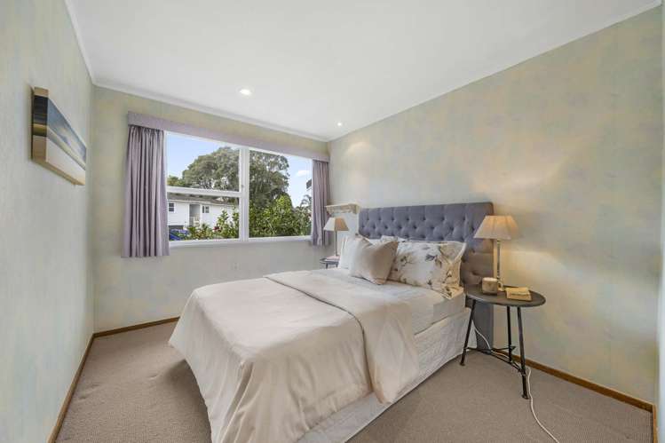 10 Hubert Henderson Place Remuera_15