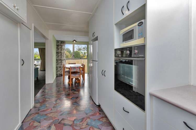 6 Tui Crescent Maunu_12