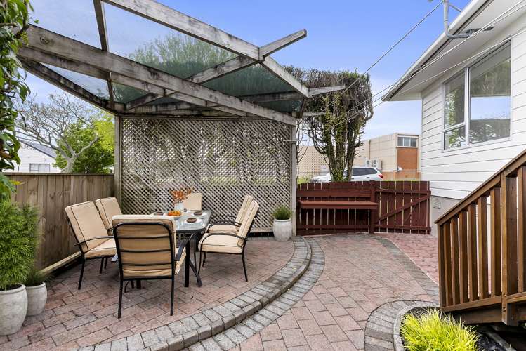 62 Hutchinsons Road Bucklands Beach_14