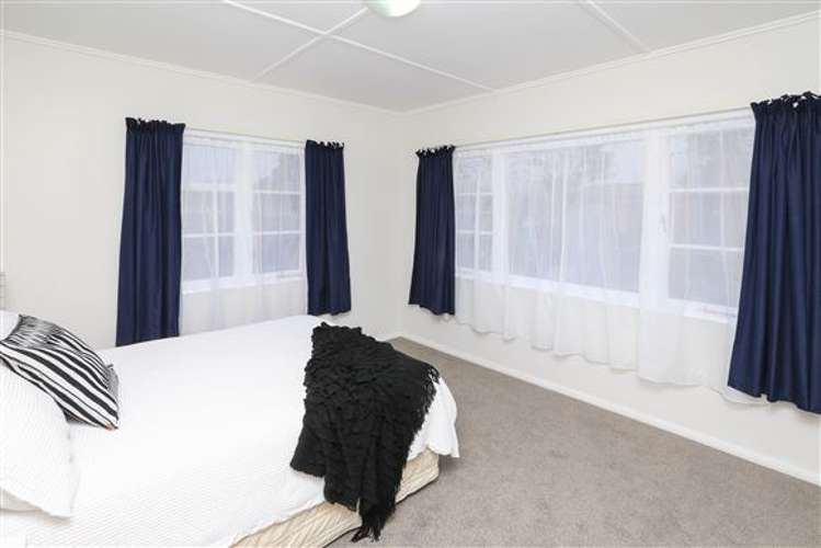 78 East Street Enderley_11