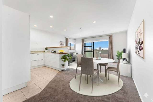 6/5 Cook Street Howick_1