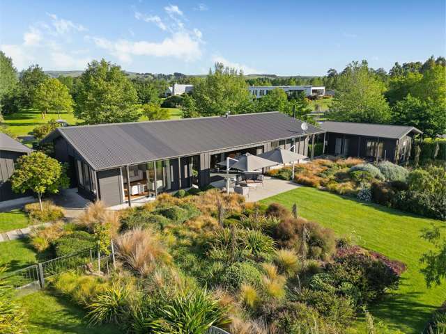 7 Fairway Drive Martinborough_1