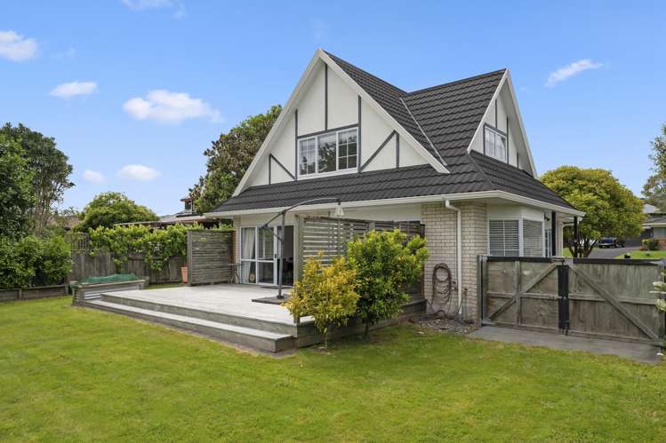 8 Warwick Drive Lynmore_22