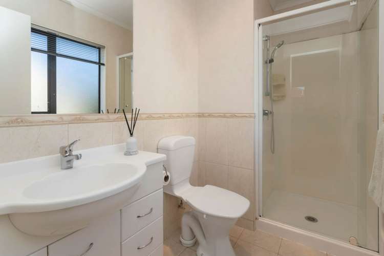 164 Wattle Farm Road Wattle Downs_8