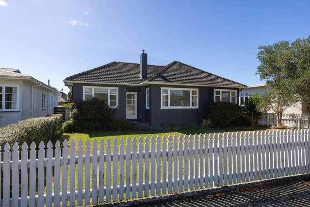 4 bedrooms in Hokowhitu