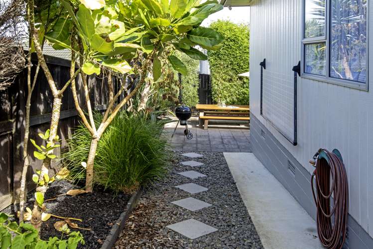 1/140 Prince Regent Drive Half Moon Bay_15