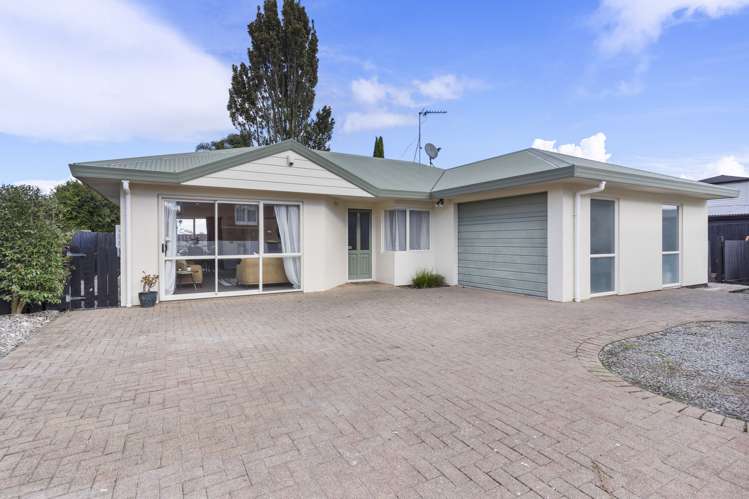 8 Glenburn Place Papakura_2