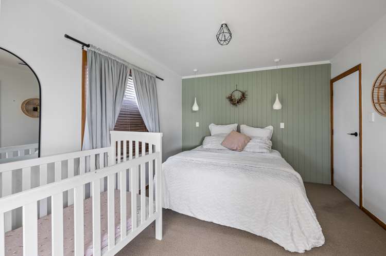 77 Harold Holt Avenue Onekawa_5