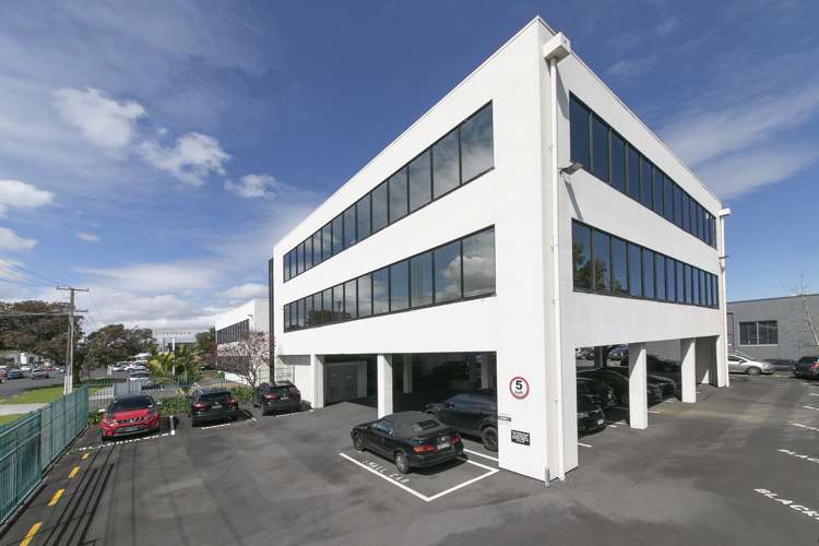 12 Walls Road_0