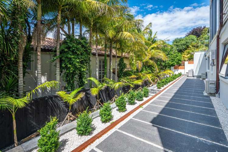 17B Warrington Road Remuera_22