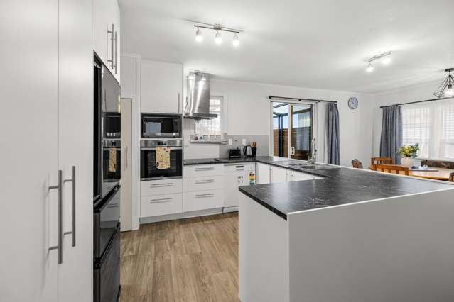 11 Miro Street Utuhina_4