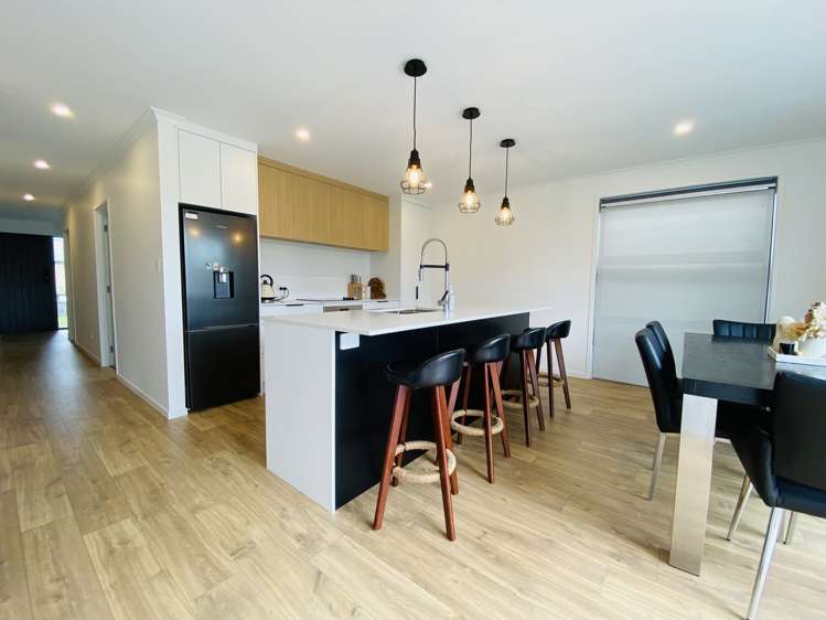 66 John Main Drive Ramarama_7