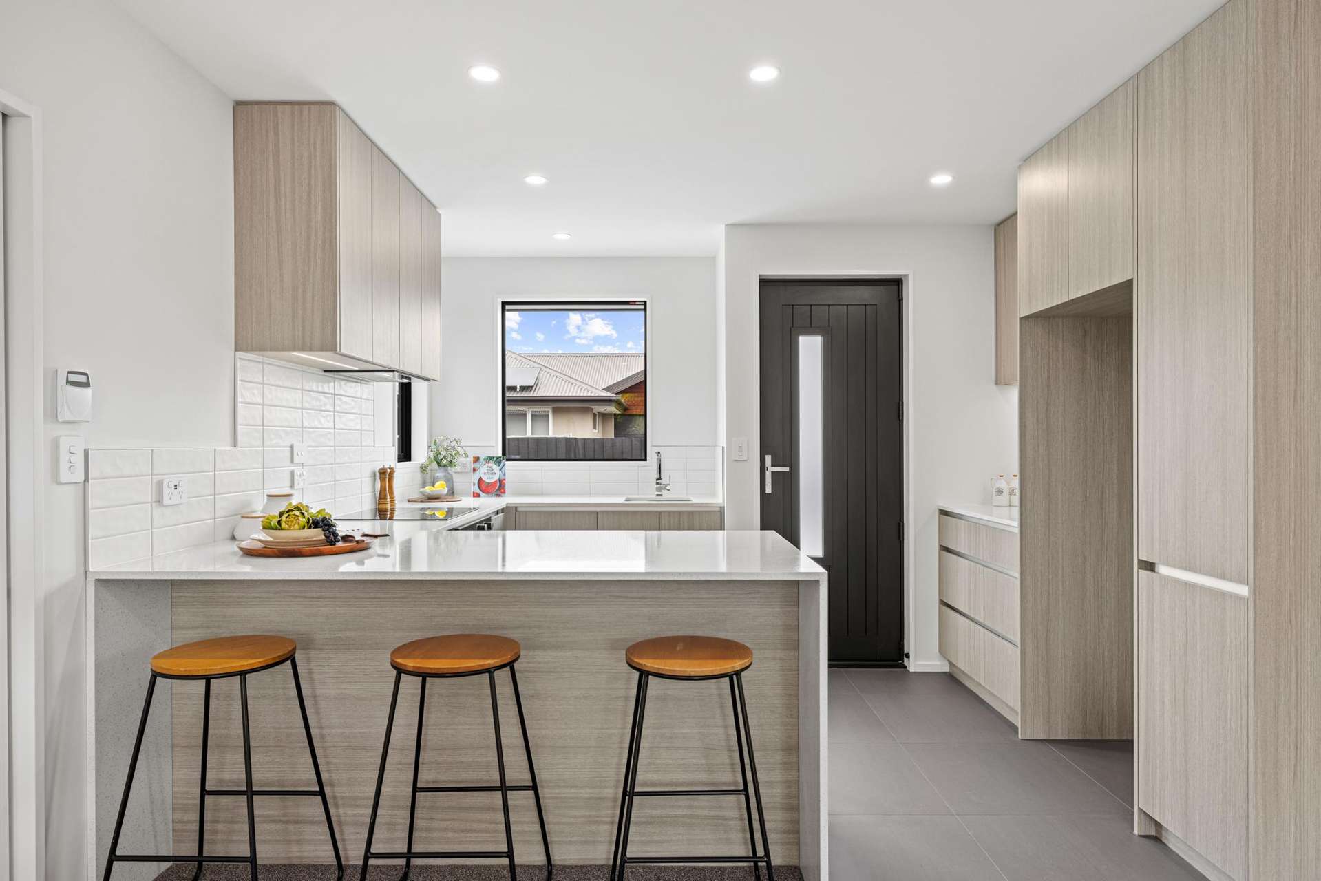 2/7 Cossar Street Burwood_0