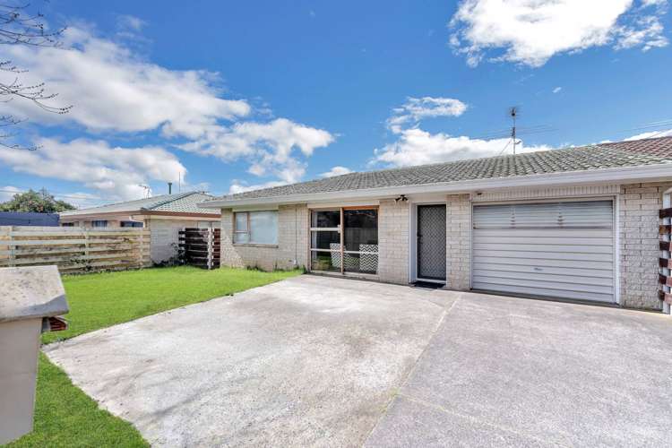 2/47 Overton Road Papatoetoe_16